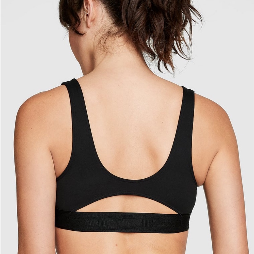 Square neck, sports bra, black open back gym yoga